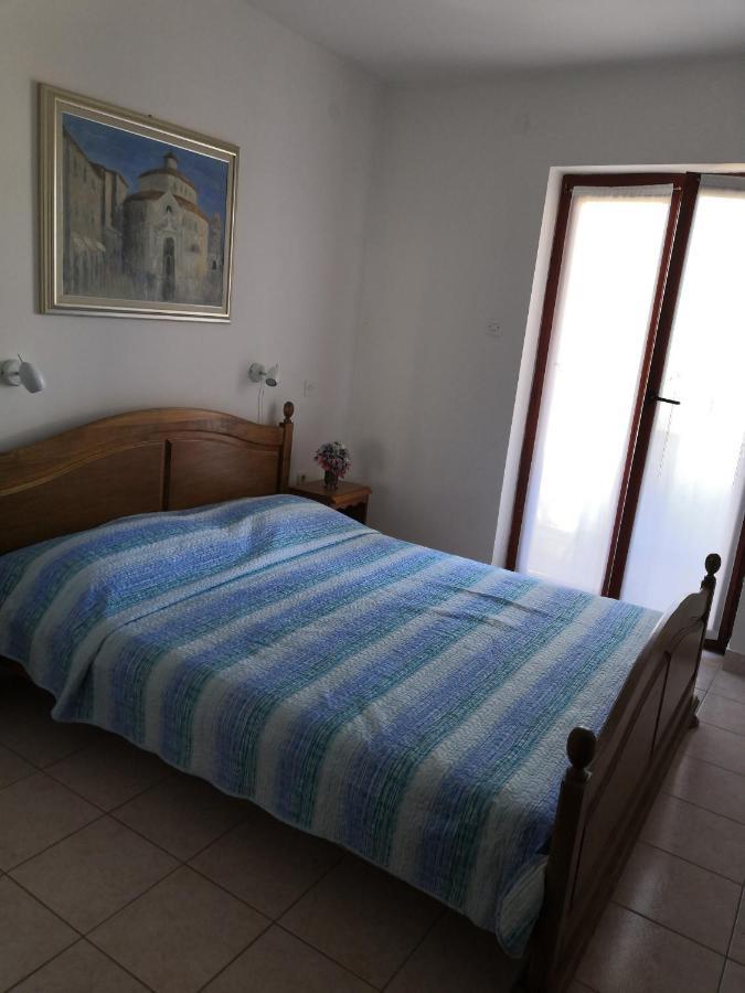 Laura And Nevio Apartments And Rooms Црес Экстерьер фото